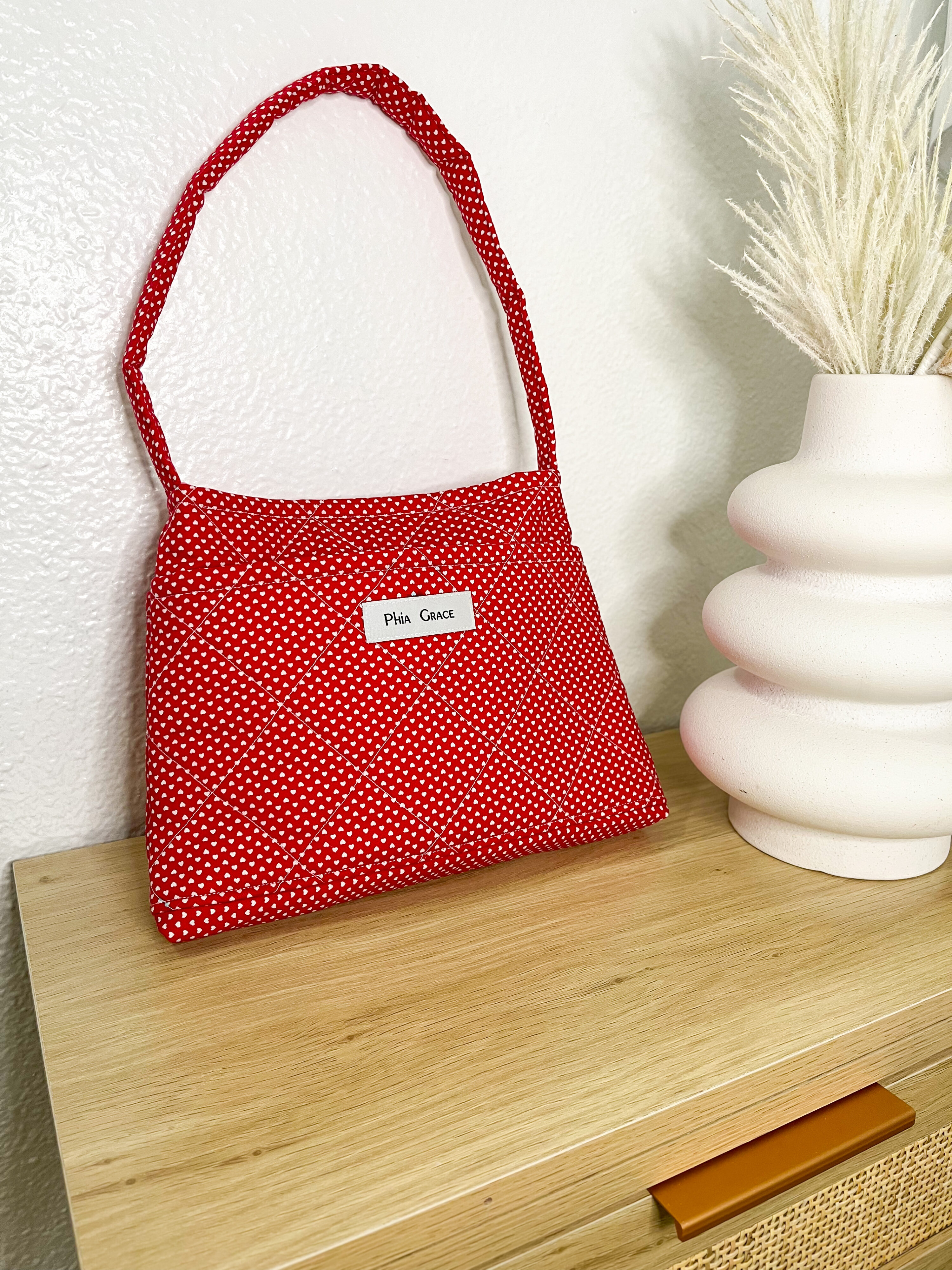 Quilted Shoulder Bag in Red Hearts Print